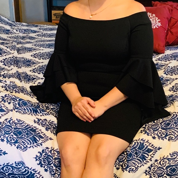 Antonio Melani Off the Shoulder Delia Dress - Picture 7 of 14